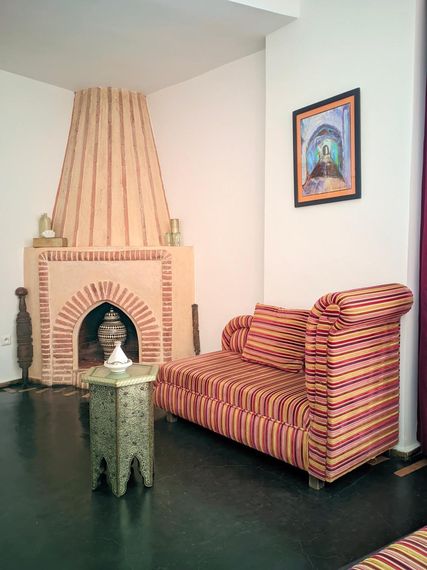 La Fontaine Bleue Otel Suvayr Dış mekan fotoğraf