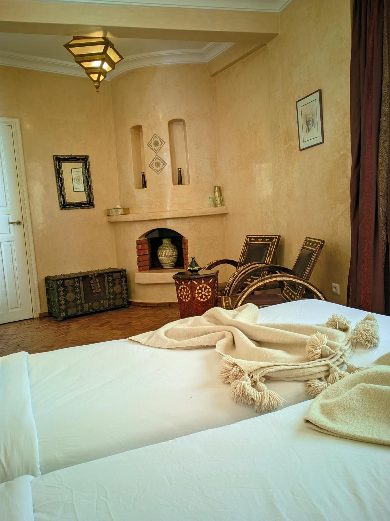 La Fontaine Bleue Otel Suvayr Dış mekan fotoğraf