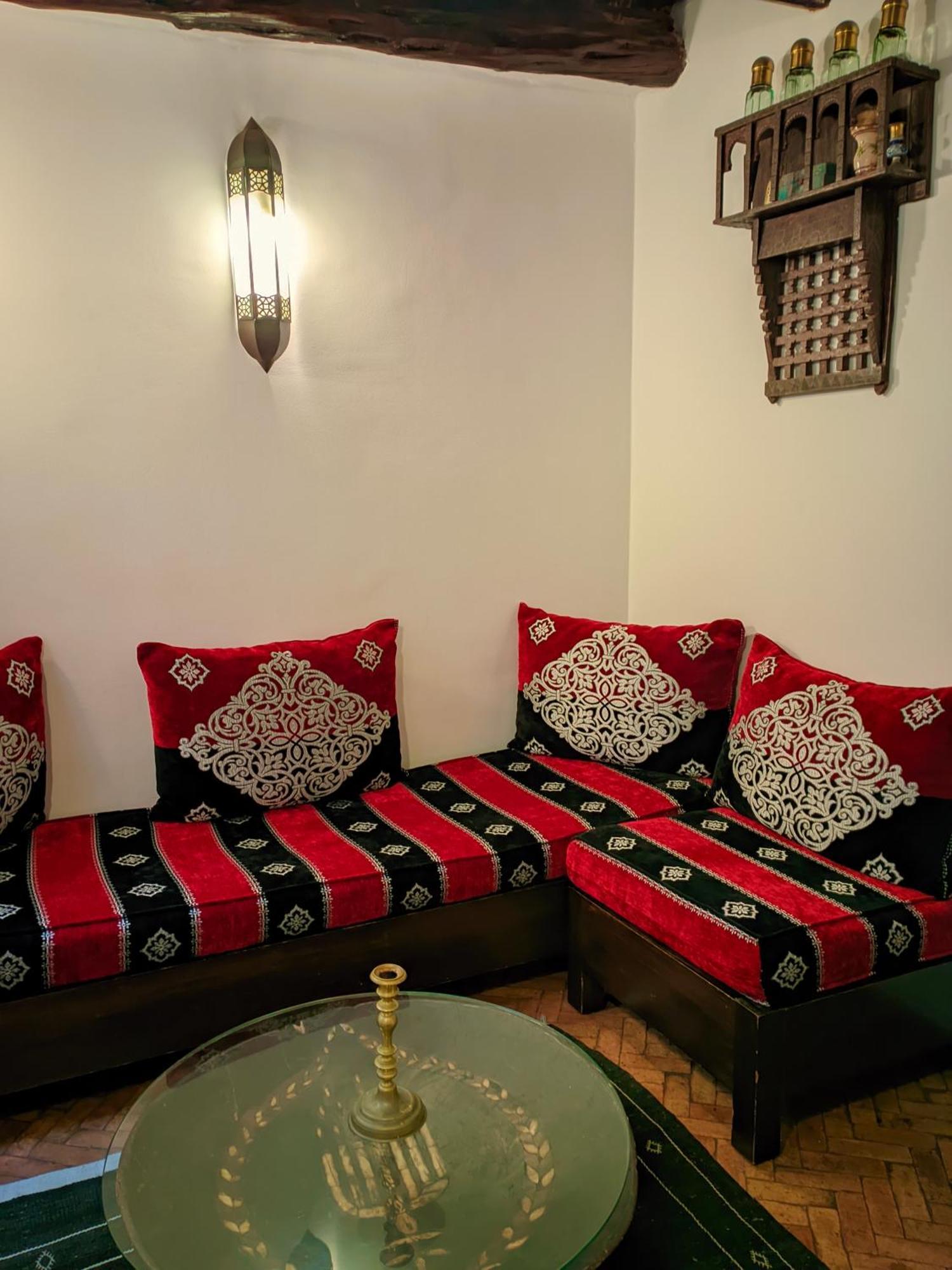 La Fontaine Bleue Otel Suvayr Dış mekan fotoğraf