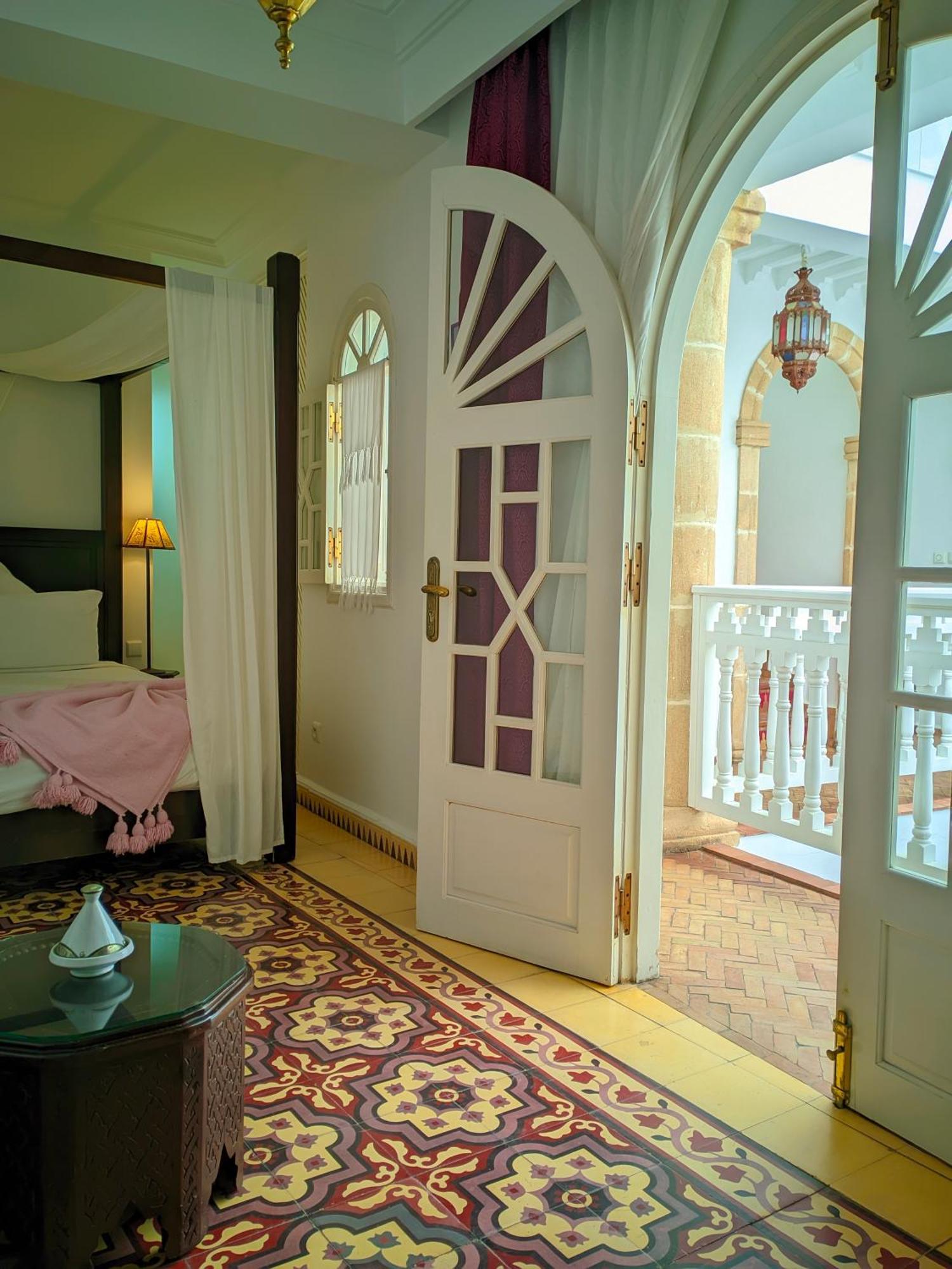 La Fontaine Bleue Otel Suvayr Dış mekan fotoğraf